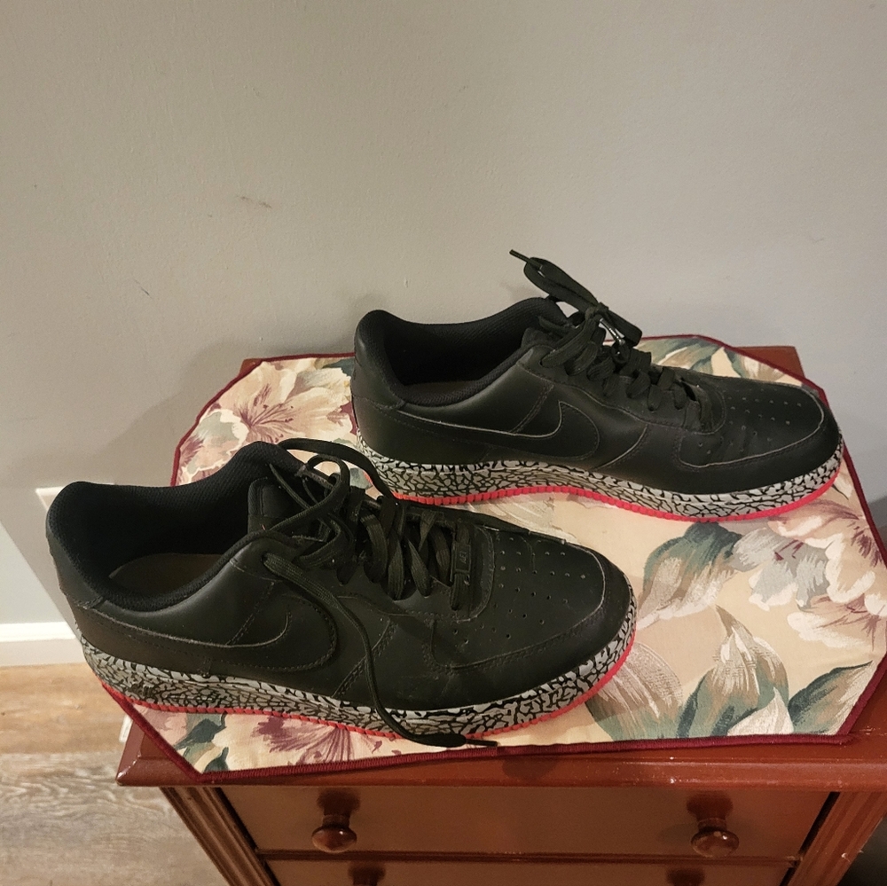 Nike Air Force 1 Low Elephant Print